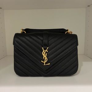 NWOT Purse - gold detail